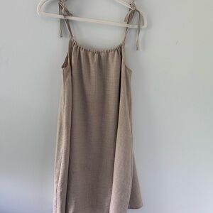 Vero Moda Elegant Beige Top